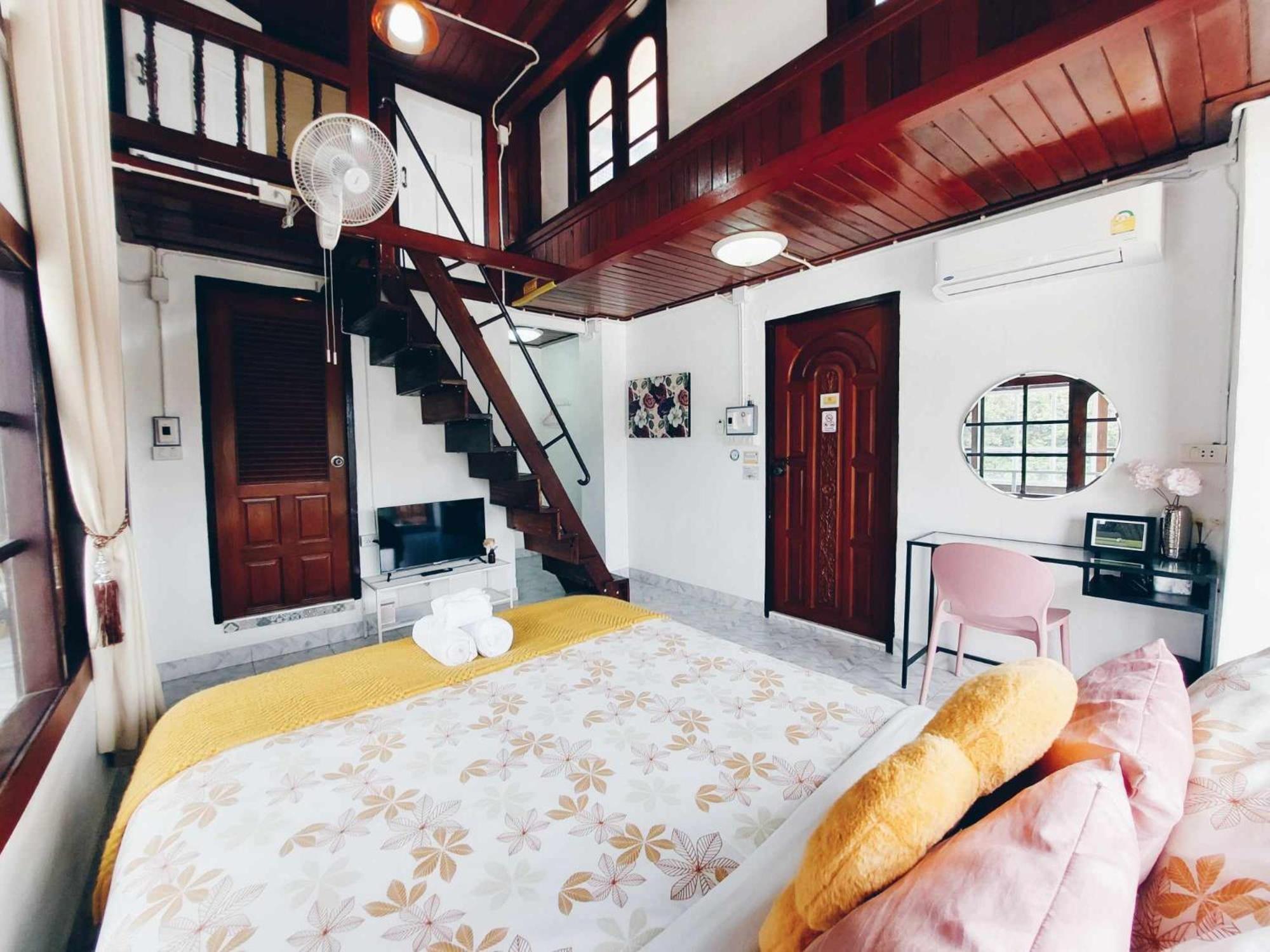 Hello Sunshine Hostel Phranakhonszi Ajutthaja Kültér fotó