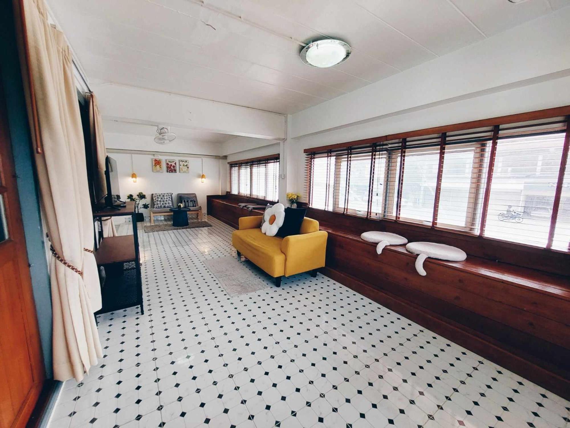 Hello Sunshine Hostel Phranakhonszi Ajutthaja Kültér fotó